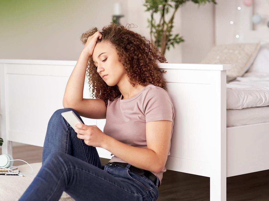 Puberty: The Signs, Stages & When to See a Doctor